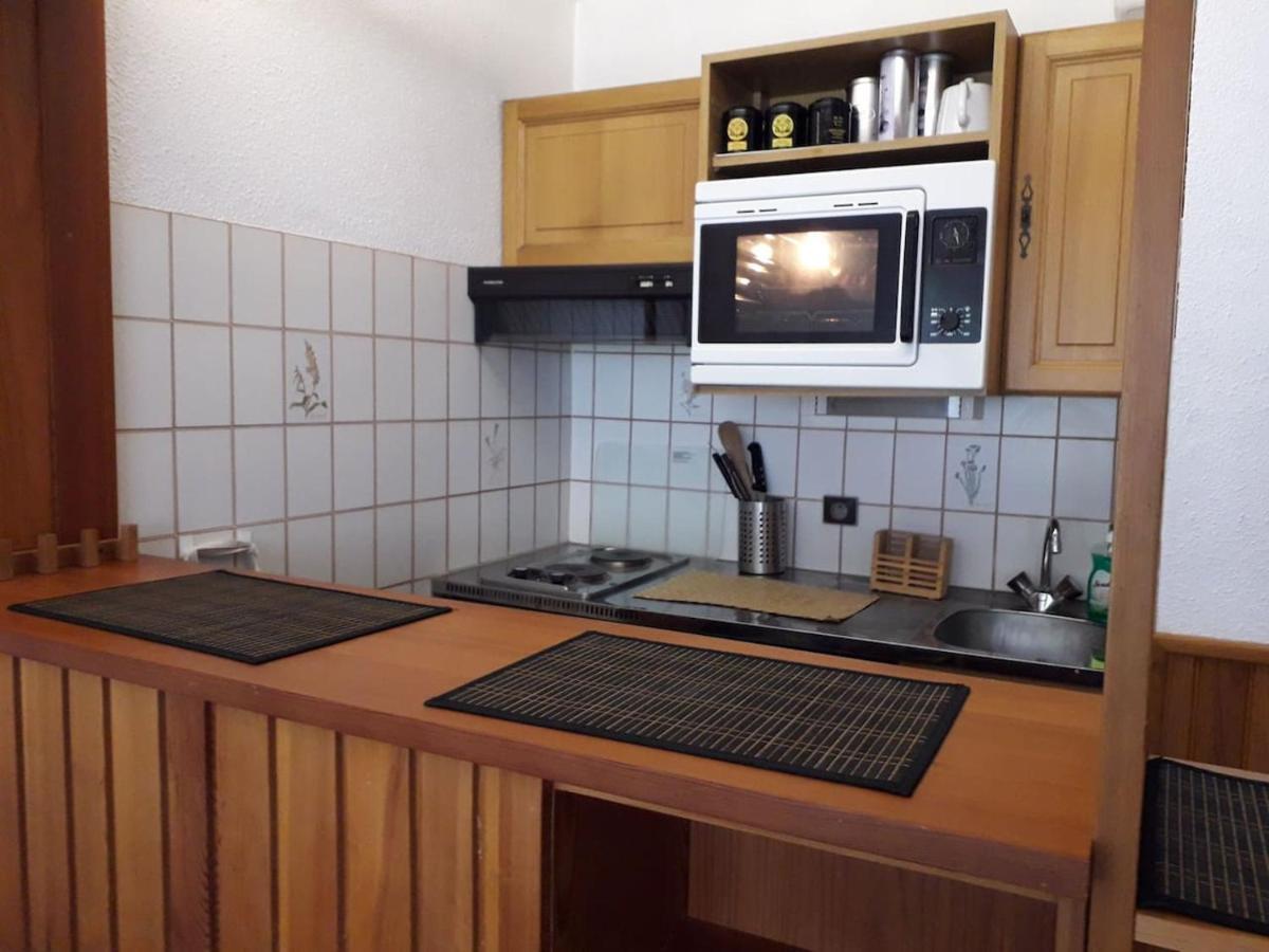 Appartement Studio coquet 4 personnes location 7 nuits minimum à Bessans Extérieur photo